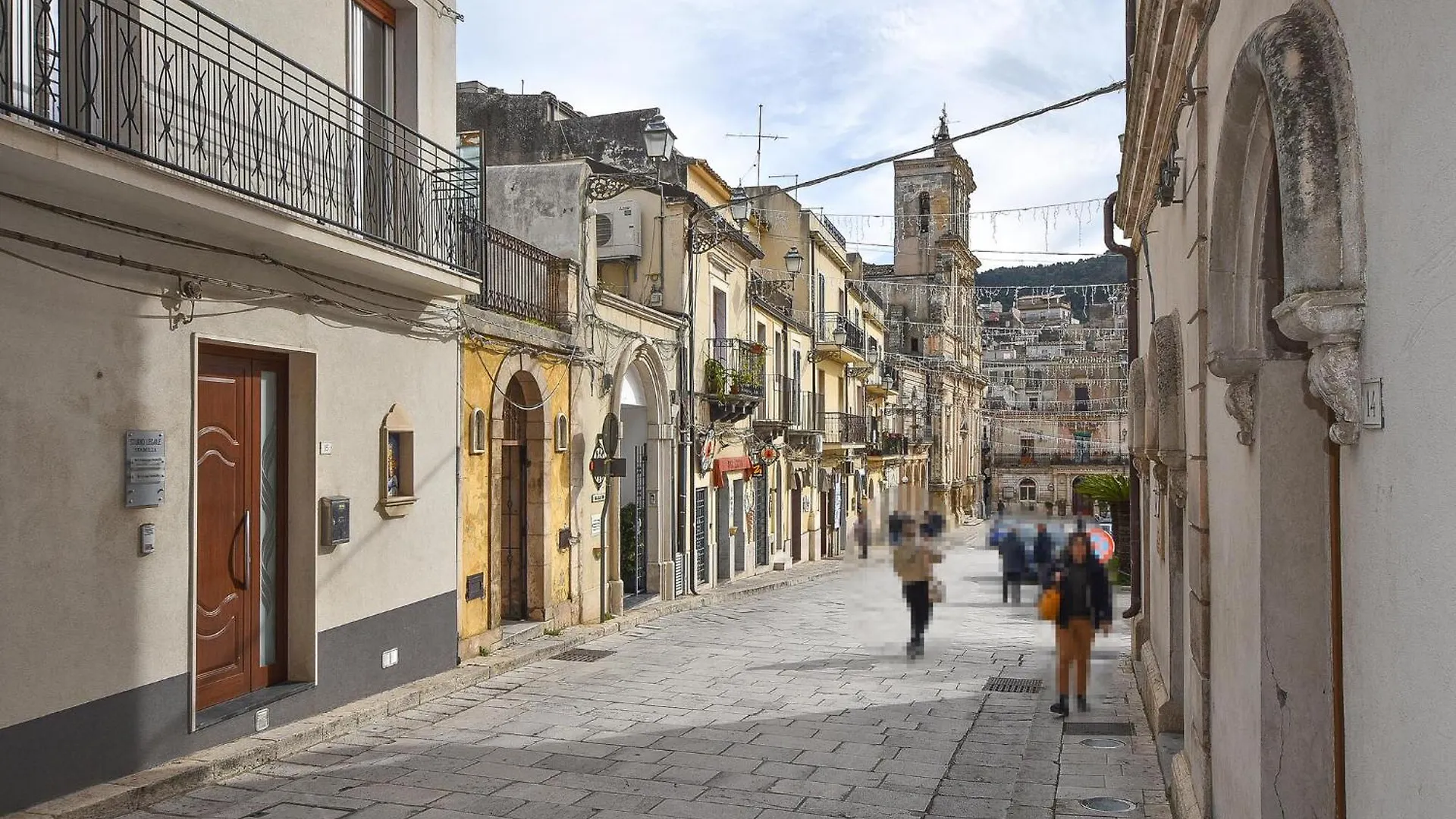 1 Bedroom Gorgeous Apartment In Chiaramonte Gulfi