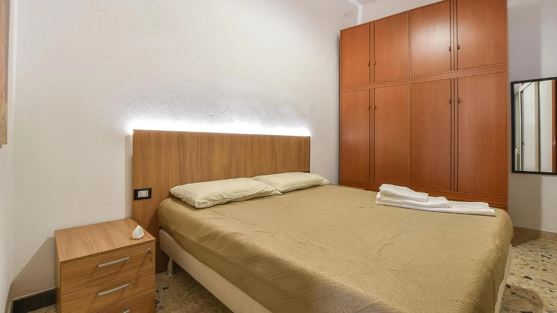 1 Bedroom Gorgeous Apartment In Chiaramonte Gulfi